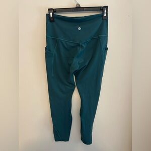 NWOT Lululemon TEAL GREEN Wunder Train 25" Legging size 8